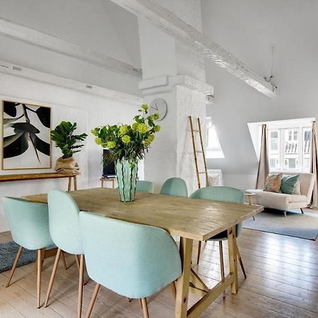 Sanders Main - Endearing Two-Bedroom Duplex Apartment With A Balcony Next To Magical Nyhavn Копенгаген Экстерьер фото