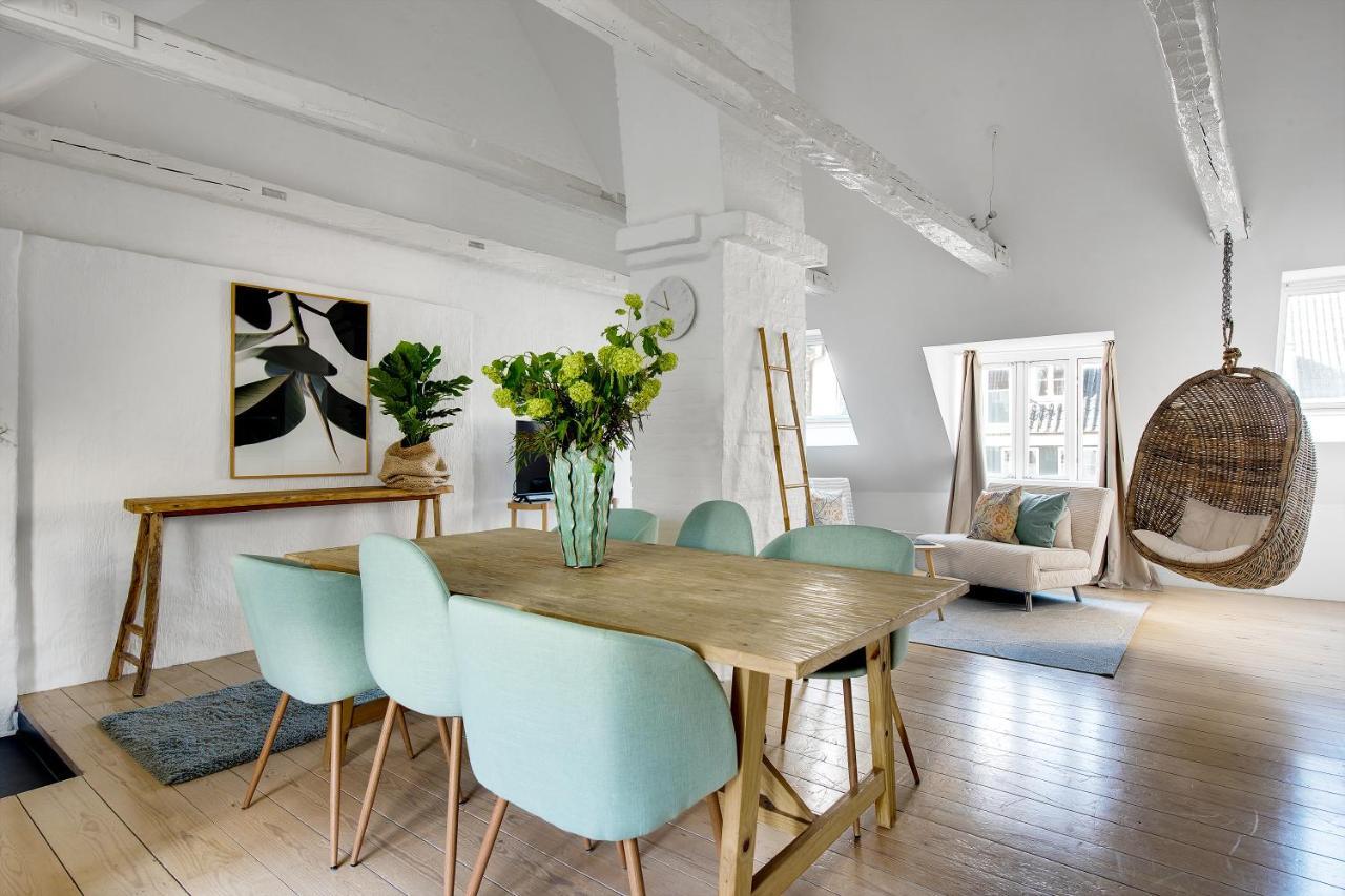 Sanders Main - Endearing Two-Bedroom Duplex Apartment With A Balcony Next To Magical Nyhavn Копенгаген Экстерьер фото