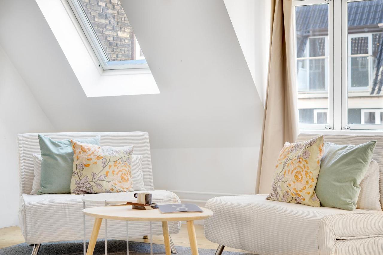 Sanders Main - Endearing Two-Bedroom Duplex Apartment With A Balcony Next To Magical Nyhavn Копенгаген Экстерьер фото